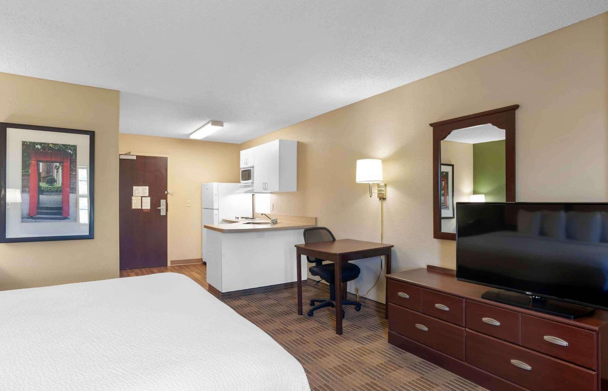 Extended Stay America Select Suites - Columbia - Ft Jackson Buitenkant foto