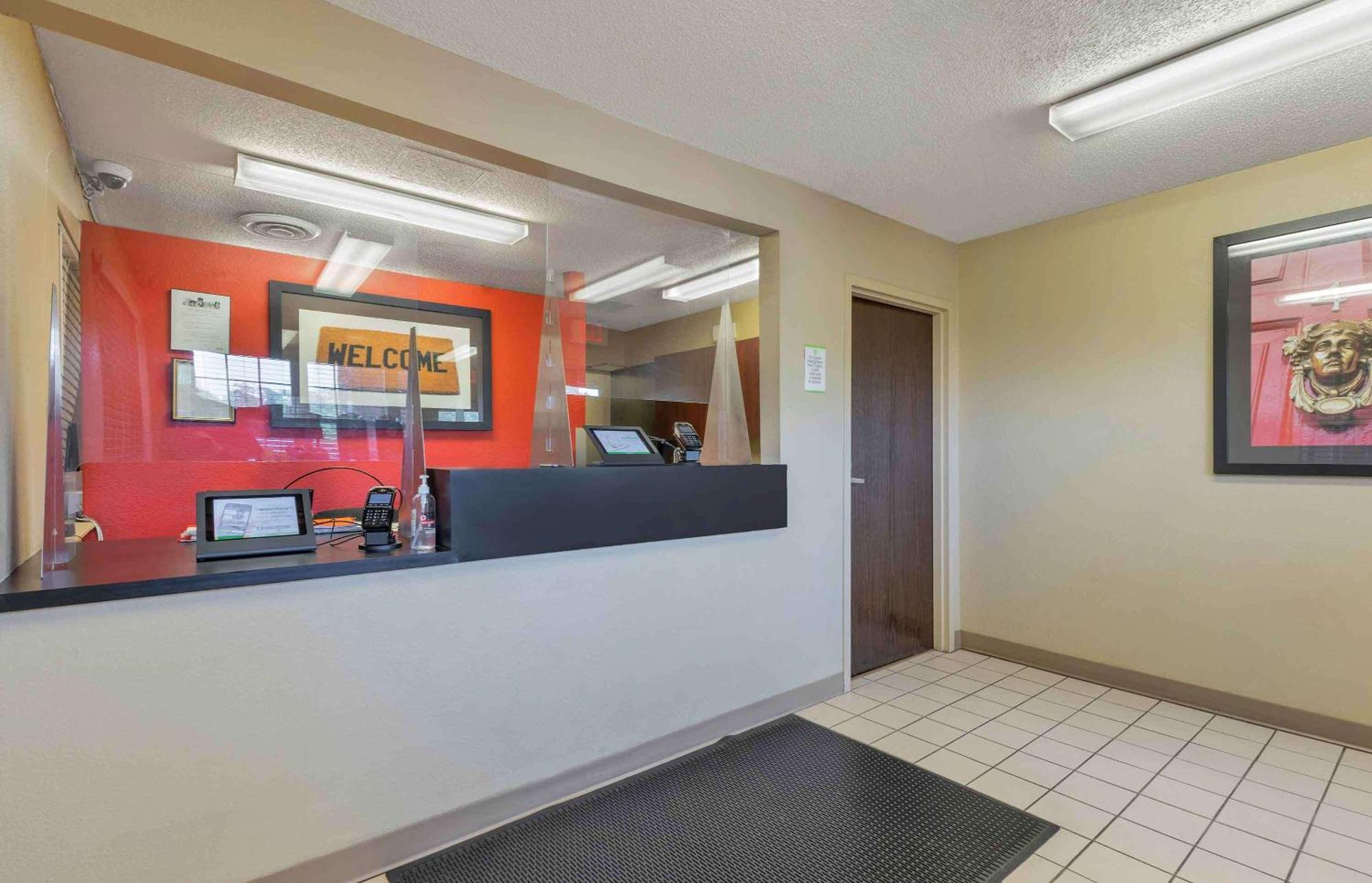 Extended Stay America Select Suites - Columbia - Ft Jackson Buitenkant foto